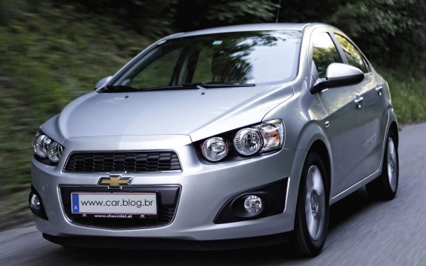 2013 Chevrolet Sonic Sedan – Manual do Proprietário